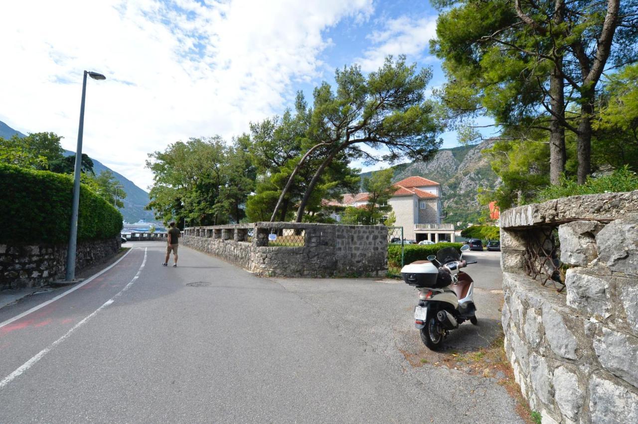 The Nest - Urban Family Place Kotor Extérieur photo