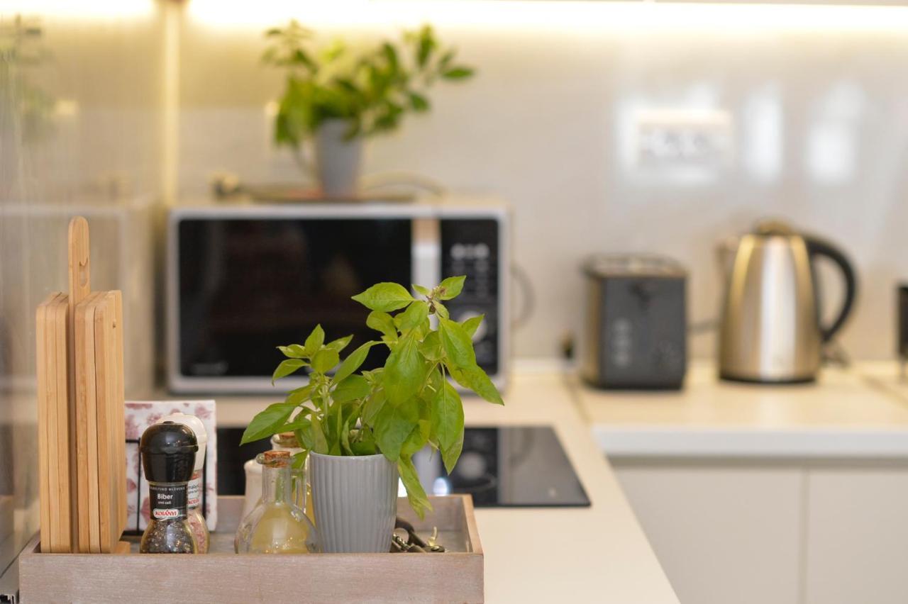 The Nest - Urban Family Place Kotor Extérieur photo